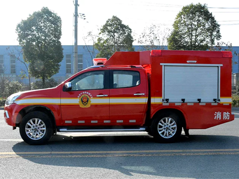 遠程供水管線車