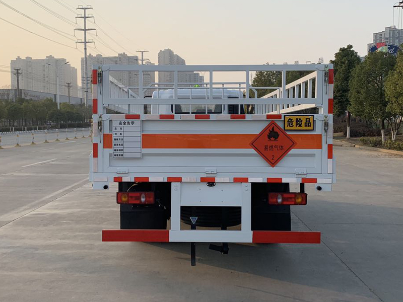 東風華神5.2米T3氣瓶運輸車