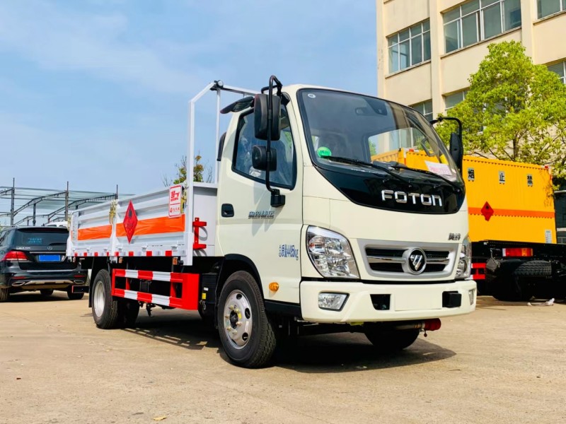 福田奧鈴4.1米氣瓶運輸車