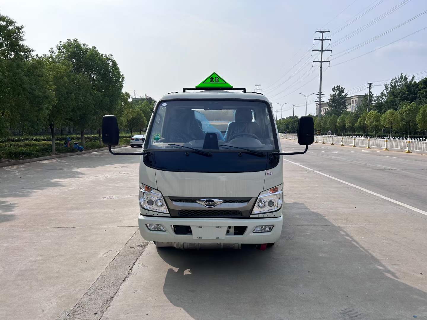 福田小卡之星2噸鋁合金油罐車